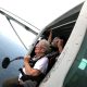mujer de 80 se lanza en paracaidas