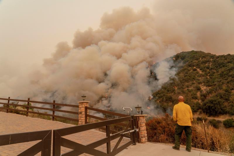 ola de incendios en California