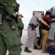 guardias estadounidenses capturan inmigrantes mexicanos