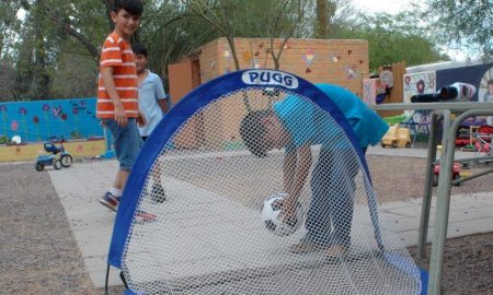 menores jugando en Tucson Arizona