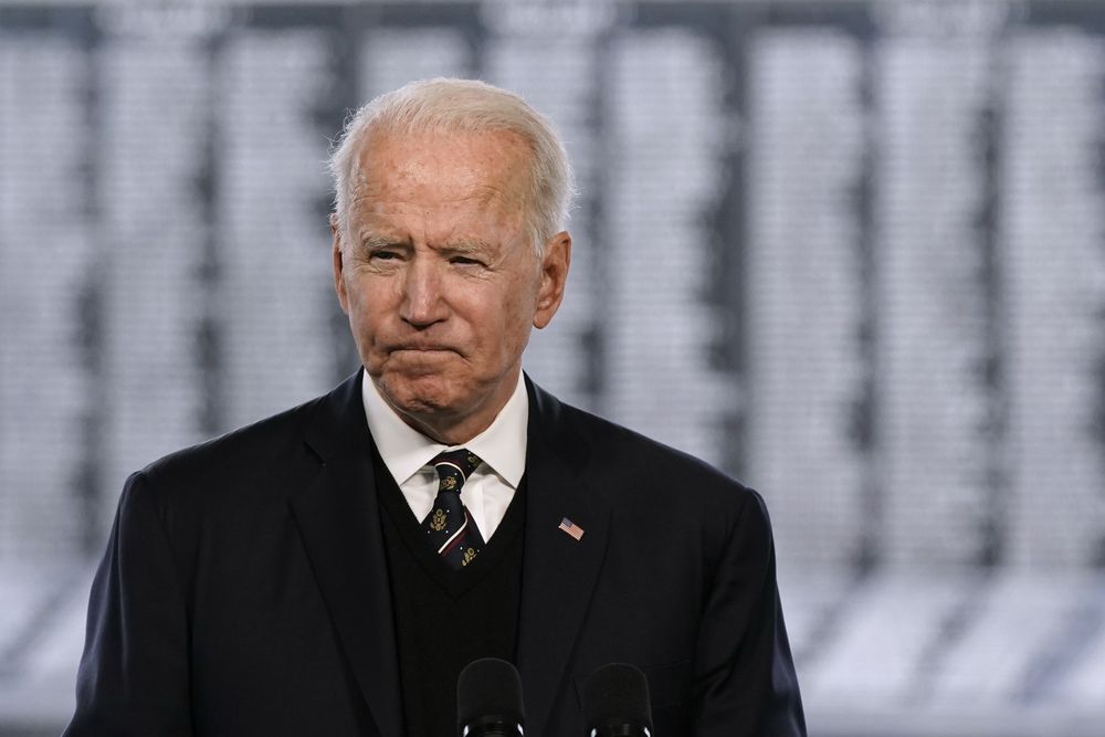 Biden advierte a Putin que responderá a los ciberataques lanzados desde Rusia