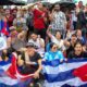 Con bloqueo vial, protestas y flotillas, cubanos de Miami apoyan a su pueblo