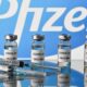 Expertos de la FDA apoyan una tercera dosis de Pfizer solo a mayores de 65