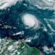 Tormenta tropical Sam continúa fortaleciéndose en aguas del Atlántico