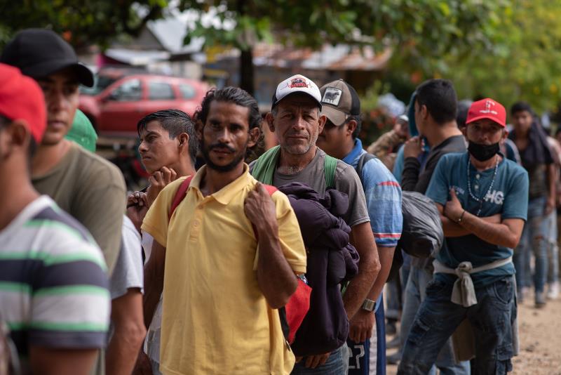 Comisión de DD.HH. pide a Gobierno mexicano atender a la caravana migrante