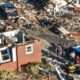 Autoridades confirman 88 muertos por tornados en EEUU y temen más víctimas