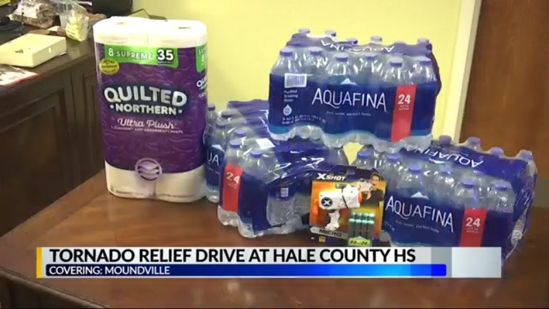 Escuela secundaria del condado de Hale recolecta donaciones para víctimas del tornado