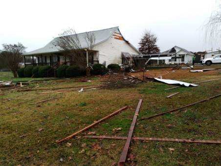 3 casas, escuelas intermedias y secundarias de Glencoe, dañadas por tormentas en Etowah Co.