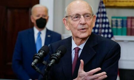 El juez progresista Breyer del Supremo de EEUU hace oficial su jubilación