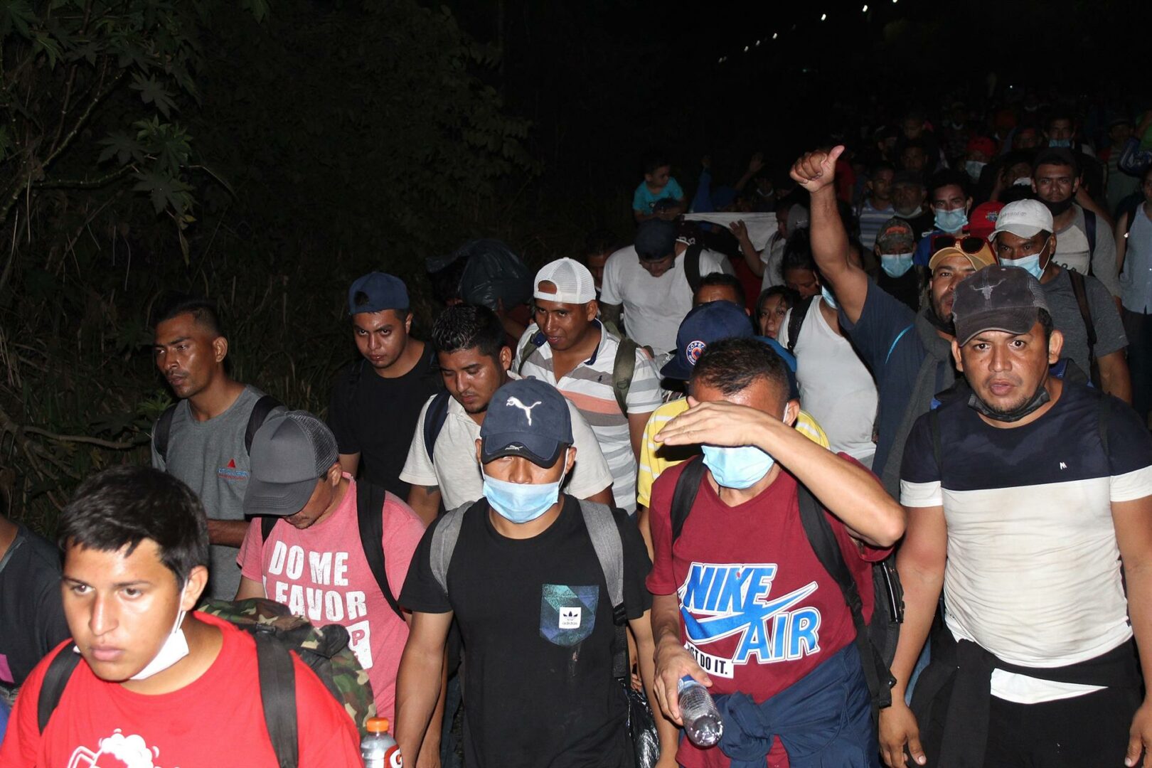 Autoridades mexicanas disuelven la primera caravana migrante de 2022