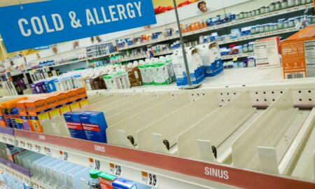 Ómicron vacía las estanterías de los supermercados en EE.UU.