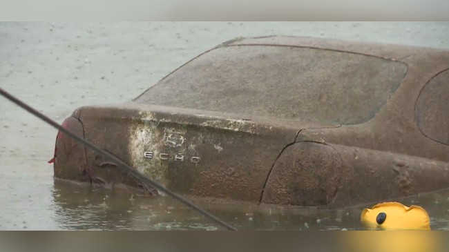Automóvil canadiense extraído de las aguas de Alabama fue robado hace 20 años