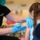 Florida recomendará no vacunar a los niños sanos contra la covid-19