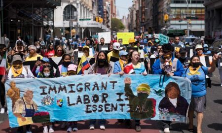 La causa migrante protagoniza las marchas del Primero de Mayo en EE.UU.