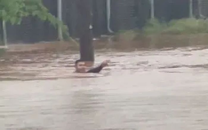 Hombre atrapado en aguas de inundación en Sylacauga