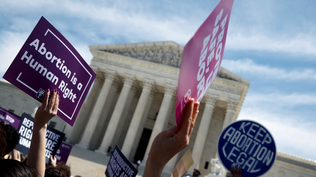 El Tribunal Supremo acaba con el derecho al aborto en Estados Unidos