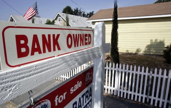 Precios de casas en EEUU continúan al alza pese a señales de desaceleración