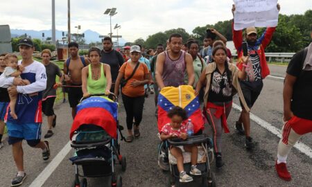Falla diálogo entre Instituto de Migración y caravana en el sur de México