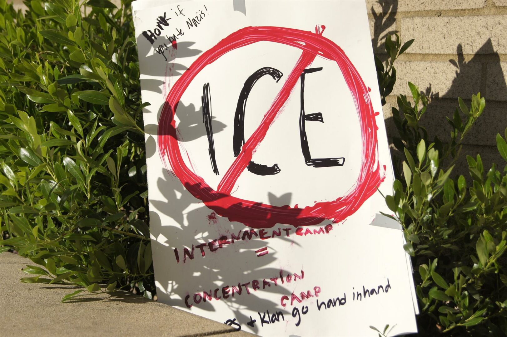 Grupos de derechos civiles arremeten contra otro centro del ICE en Georgia