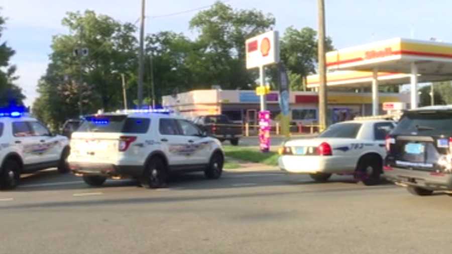 Adolescente muere tras recibir disparo en emboscada en una gasolinera de Birmingham