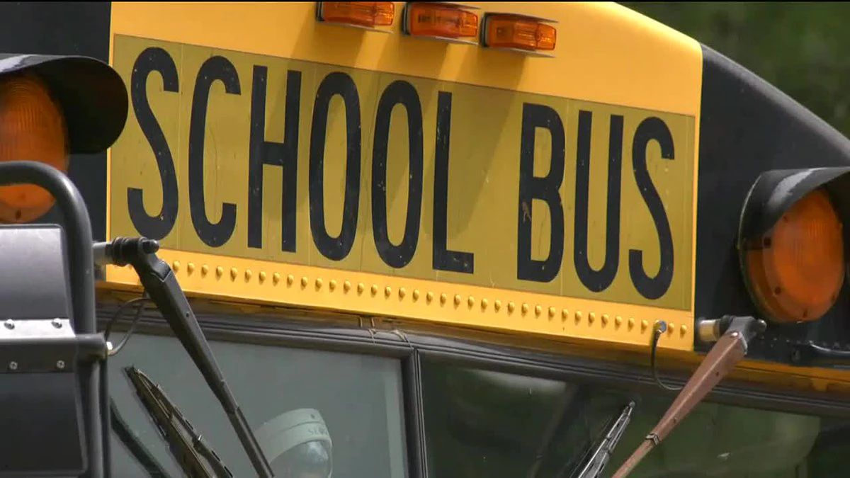 Escuelas de la ciudad de Fairfield instalan nuevos sistemas de filtración en los autobuses