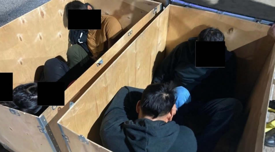 Desmantelan en EEUU una red que transportaba a migrantes en maletas