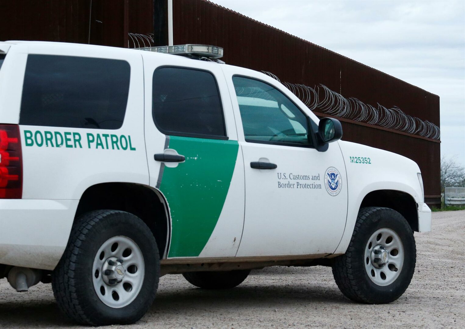 Investigan tiroteo en estación de la Patrulla Fronteriza de El Paso, Texas