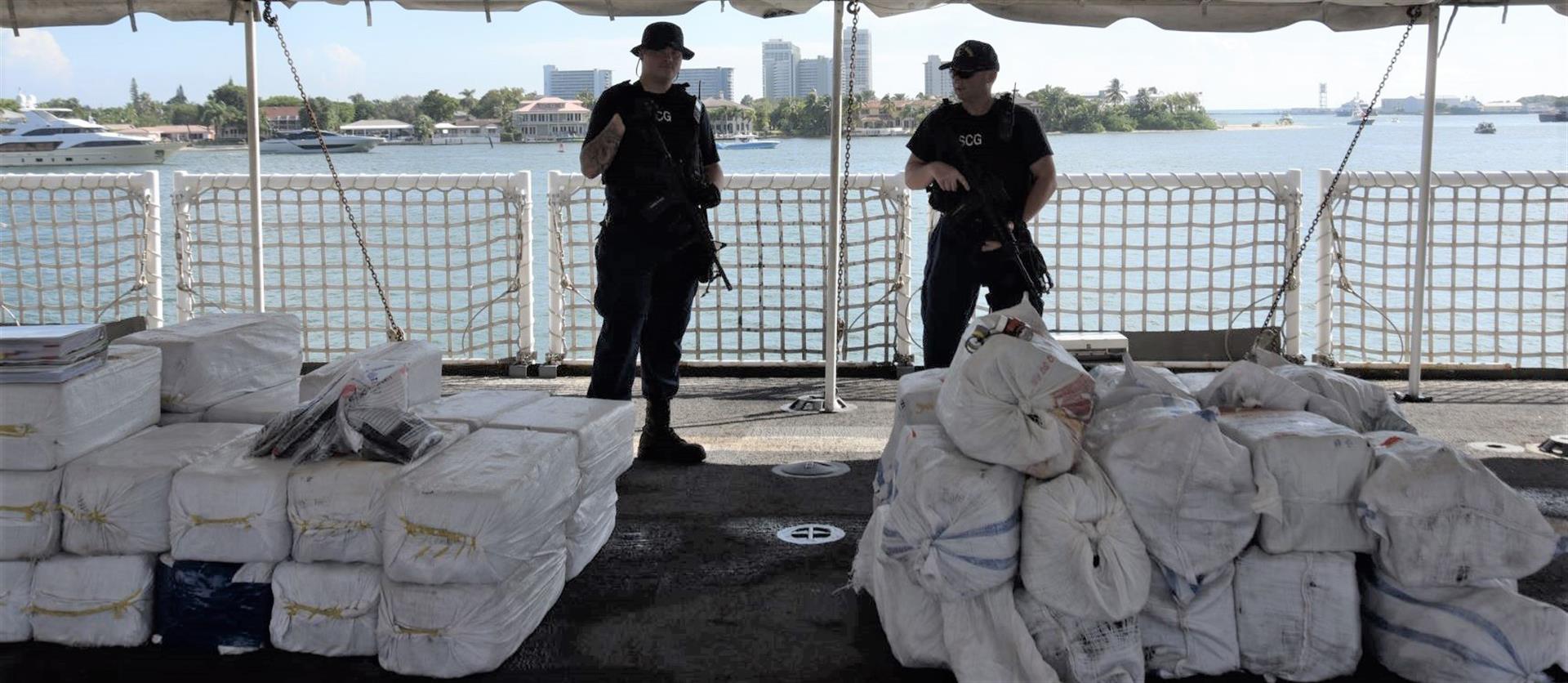 Guardia Costera de EEUU decomisa cocaína valorada en 101 millones de dólares