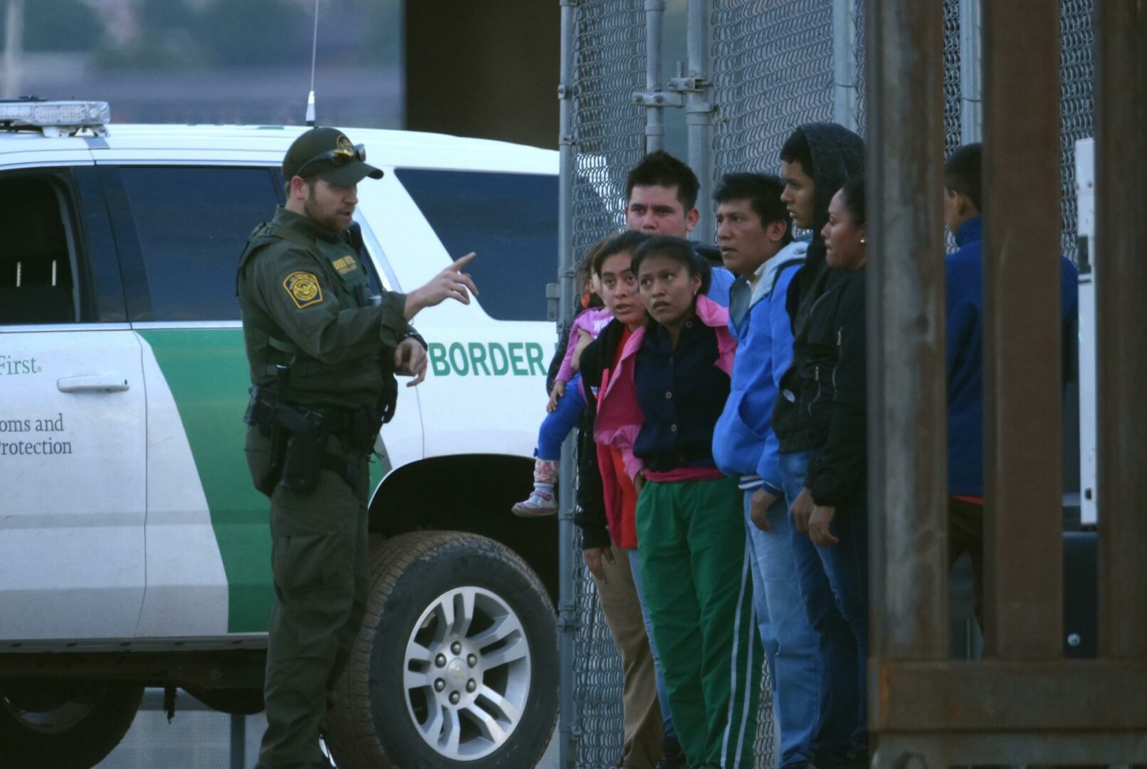 EEUU reporta 283.189 detenciones de migrantes indocumentados en noviembre