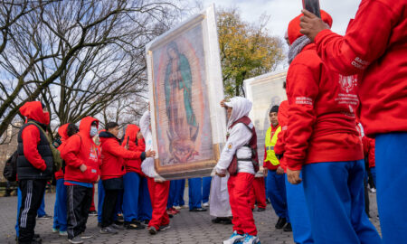 Mexicanos de New York veneran a la Virgen de Guadalupe hasta con sus bicicletas
