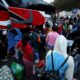 Retornan a Venezuela desde Panamá 145 migrantes y cierran un refugio temporal