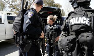 Demandan a la Policía de ciudad de California por muerte de latino baleado