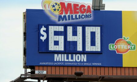 Le roba a su primo un billete ganador de lotería de medio millón de dólares