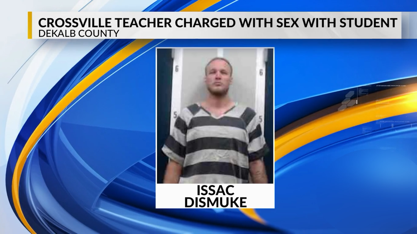Profesor de secundaria del norte de Alabama, acusado de contacto sexual con estudiante