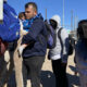 Un velero con 114 inmigrantes haitianos burla la vigilancia y llega a Florida