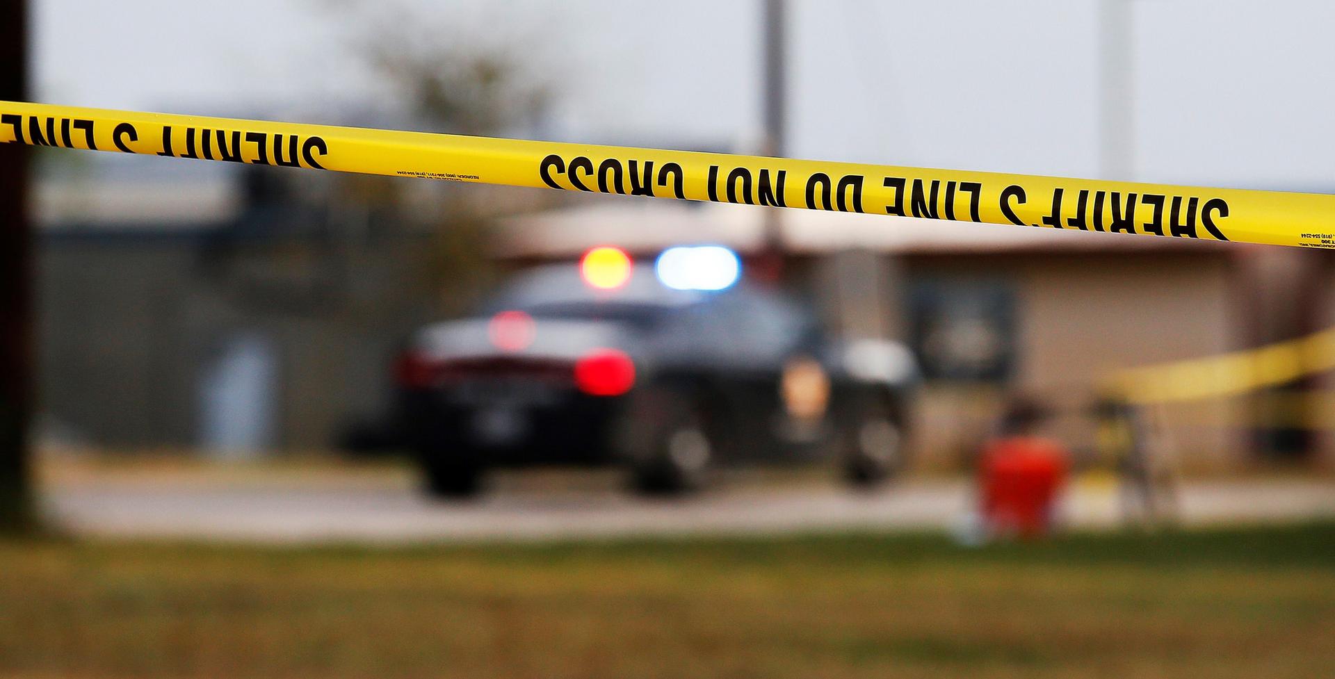 Un estudiante muerto y otro herido en tiroteo en escuela en Texas