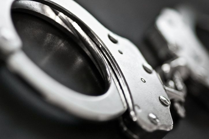 Hombre arrestado, retenido con una fianza de $ 3.4 millones por cargos de pornografía infantil