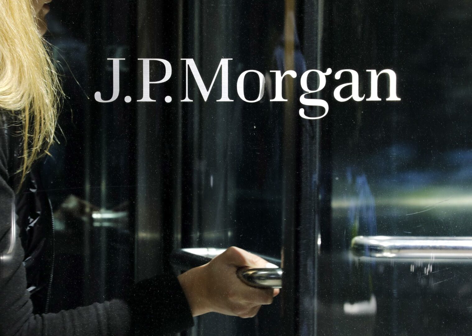 JPMorgan dice que el Gobierno de las Islas Vírgenes de EEUU fue “cómplice” de Epstein