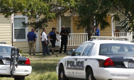 Muere una madre tiroteada delante de 6 menores en su auto en Miami tras una discusión