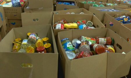 Community Food Bank of Central Alabama ayuda a alimentar a los niños este verano