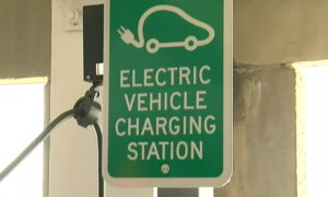 Gadsden gasta casi $400,000 en estaciones de carga para vehículos eléctricos