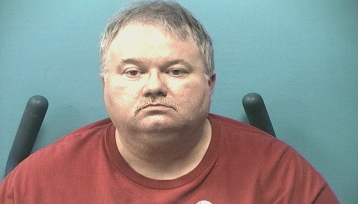 Hombre del condado de Shelby arrestado por cargos de pornografía infantil