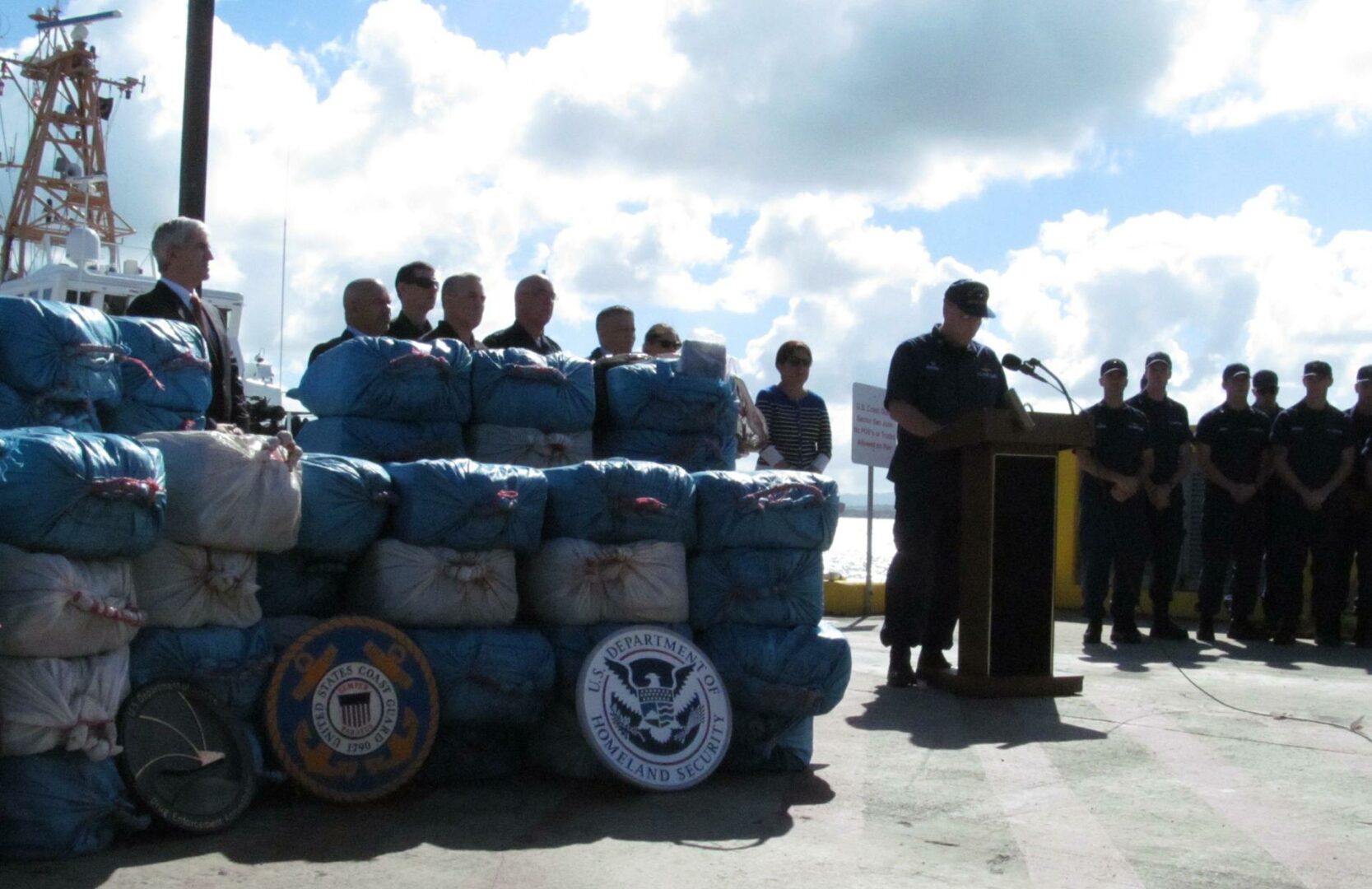 Incautan 1.259 kilos de cocaína y arrestan a 4 hombres en el sureste de Puerto Rico