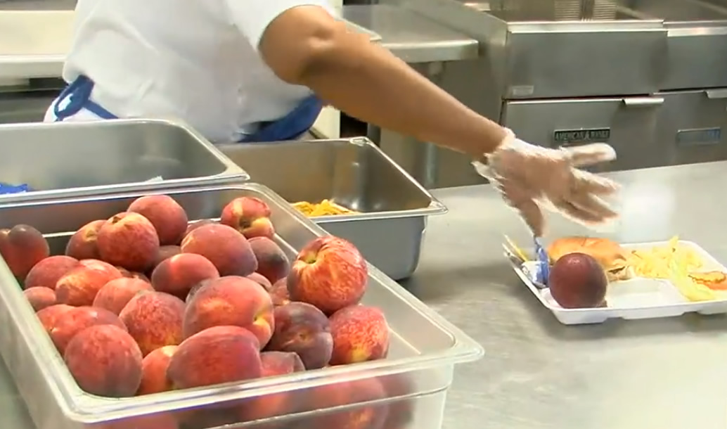 Las escuelas de la ciudad de Birmingham inician el programa de alimentación de verano con casi 50 sitios comunitarios