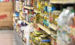 Alcalde de Clay dice que el recorte de impuestos a los comestibles puede alentar a más compradores