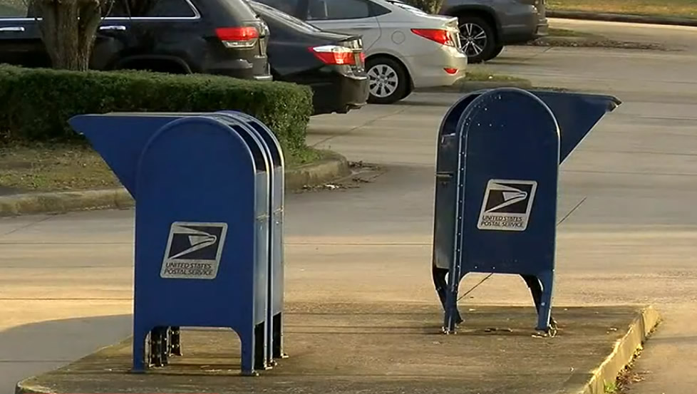 Nueva estafa en oficina de correos hace que un hombre pierda $600