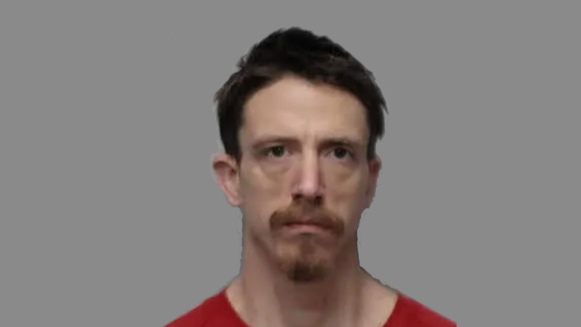 Hombre de Ozark arrestado por cargos de pornografía infantil