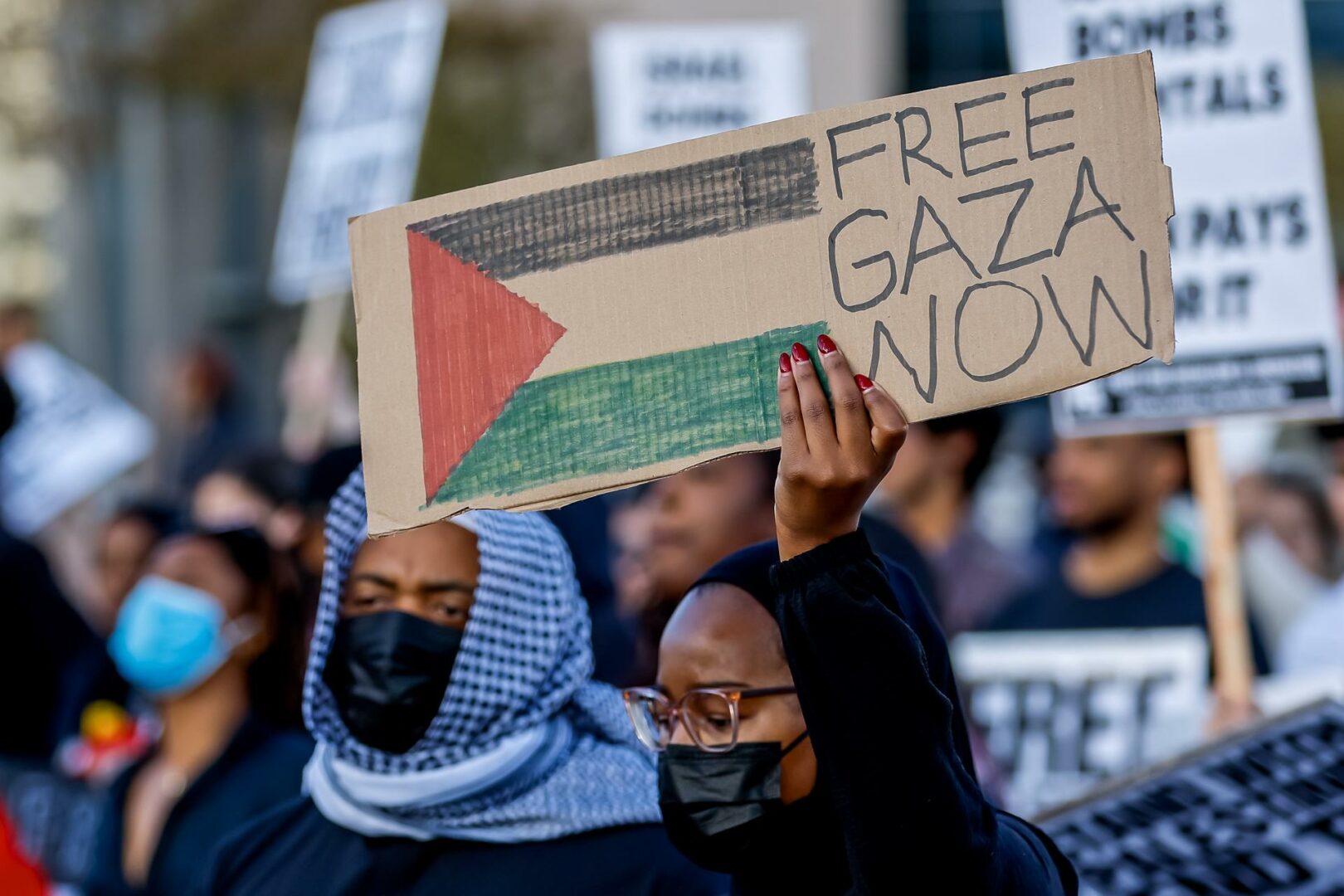 Un judío fallece en un altercado entre protestas proisraelíes y propalestinas en EE.UU.