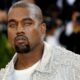 Kanye West pide disculpas en redes sociales a la comunidad judía en hebreo