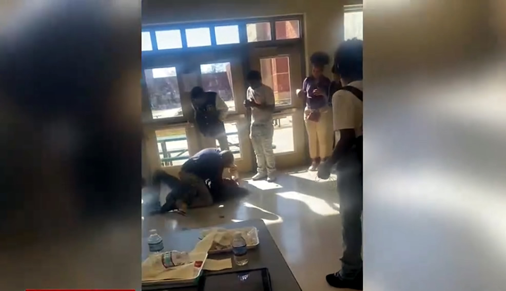 Madre de estudiante de secundaria de J.O. High School en video viral, habla sobre altercado